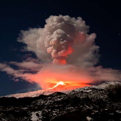 mount etna 2001 eruption case study